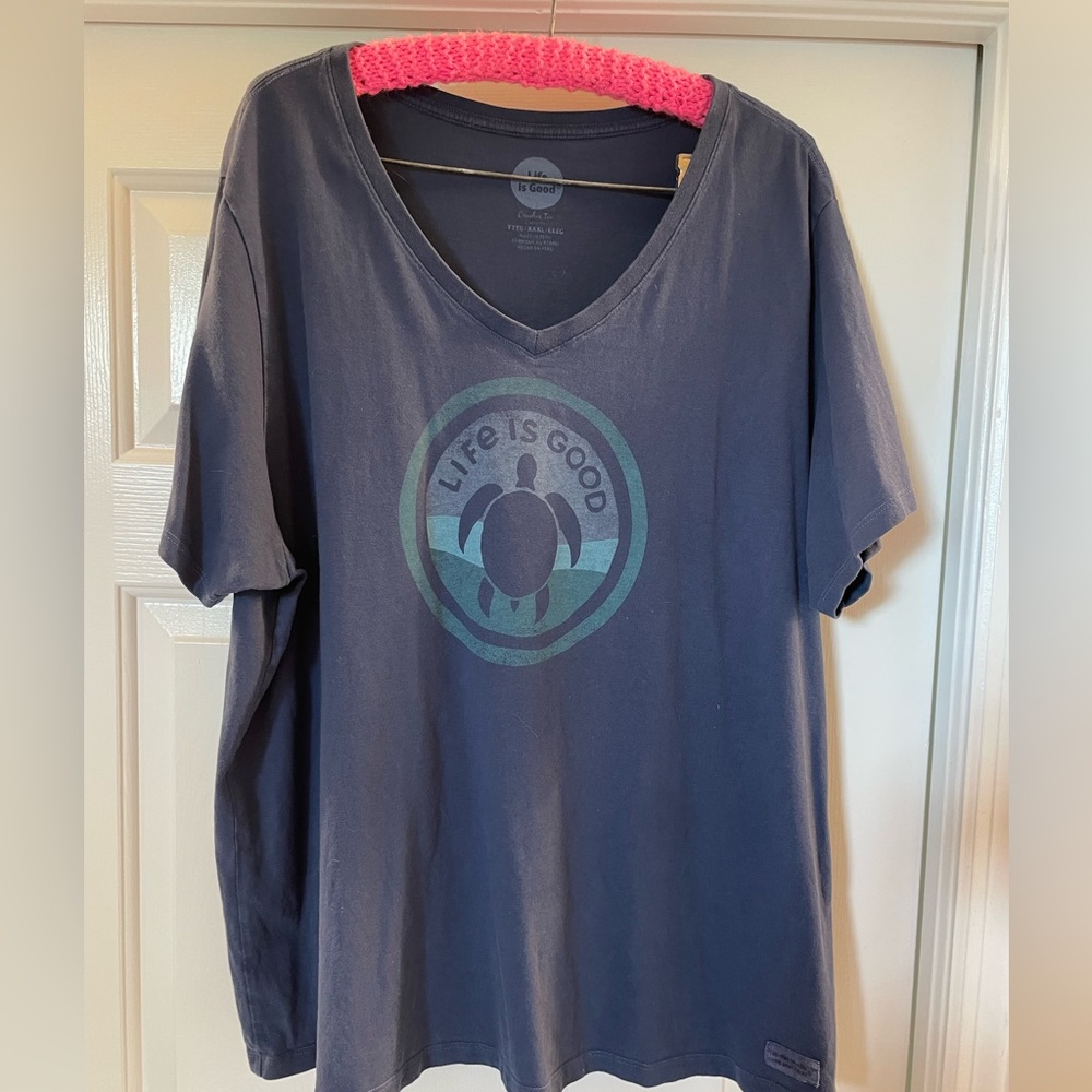 Life is Good Women’s Plus  3X Crusher Tee